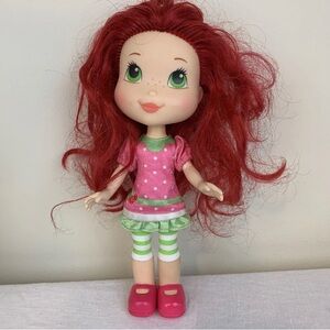 Strawberry Shortcake Sweet Surprise Scented 11” Hasboro Doll - Vintage